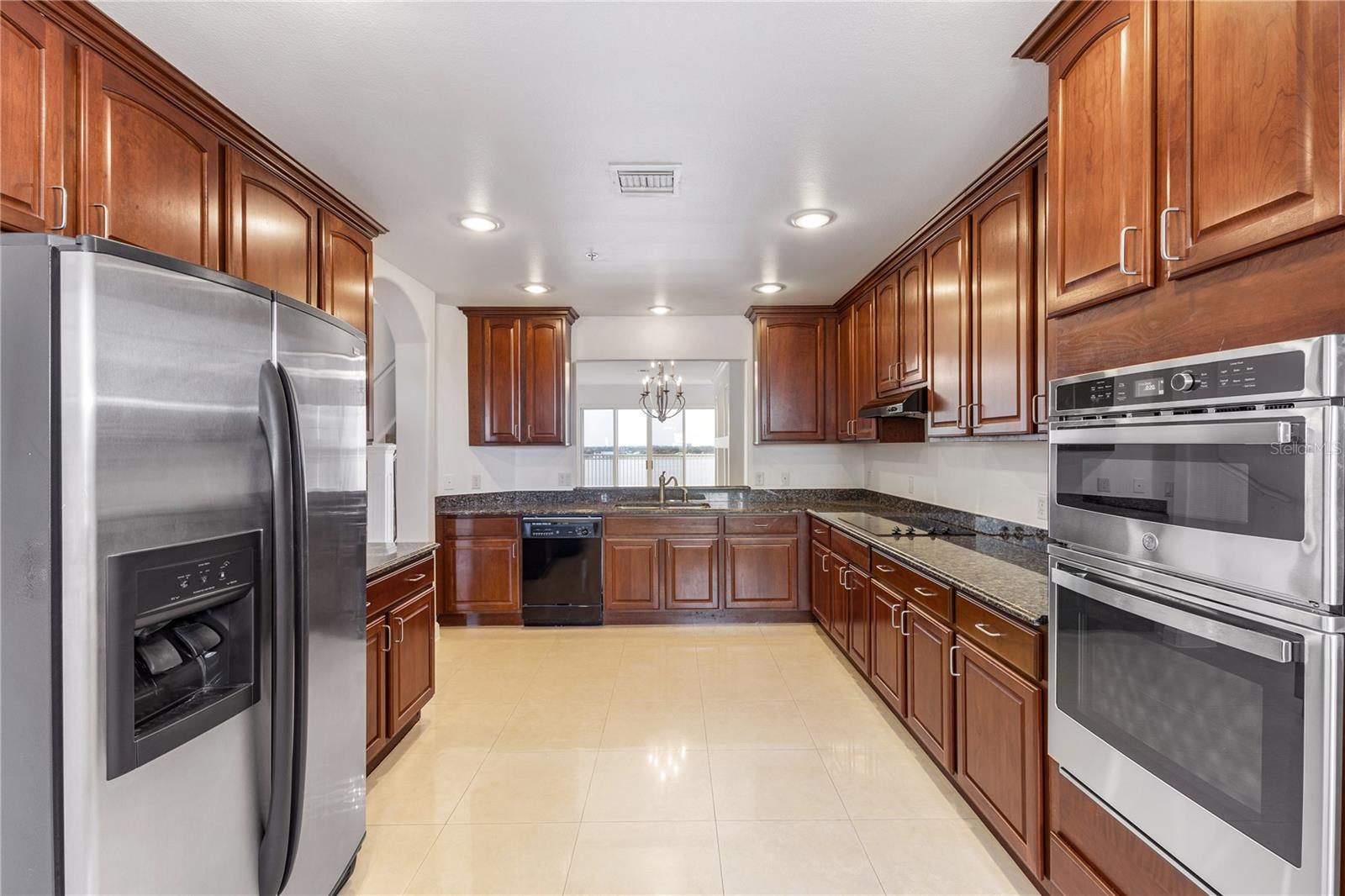 8761 THE ESPLANADE #32, ORLANDO, FL, 32836