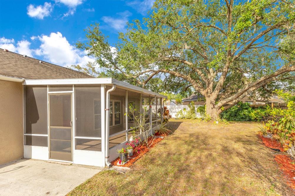 1002 KELSEY AVE, OVIEDO, FL, 32765