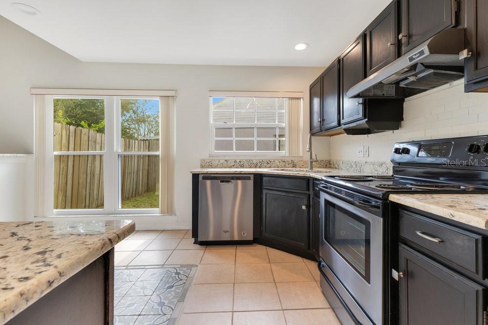 1002 KELSEY AVE, OVIEDO, FL, 32765