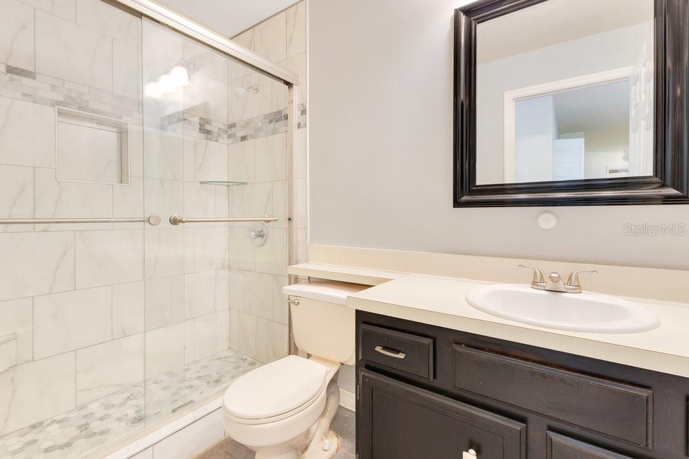 1002 KELSEY AVE, OVIEDO, FL, 32765