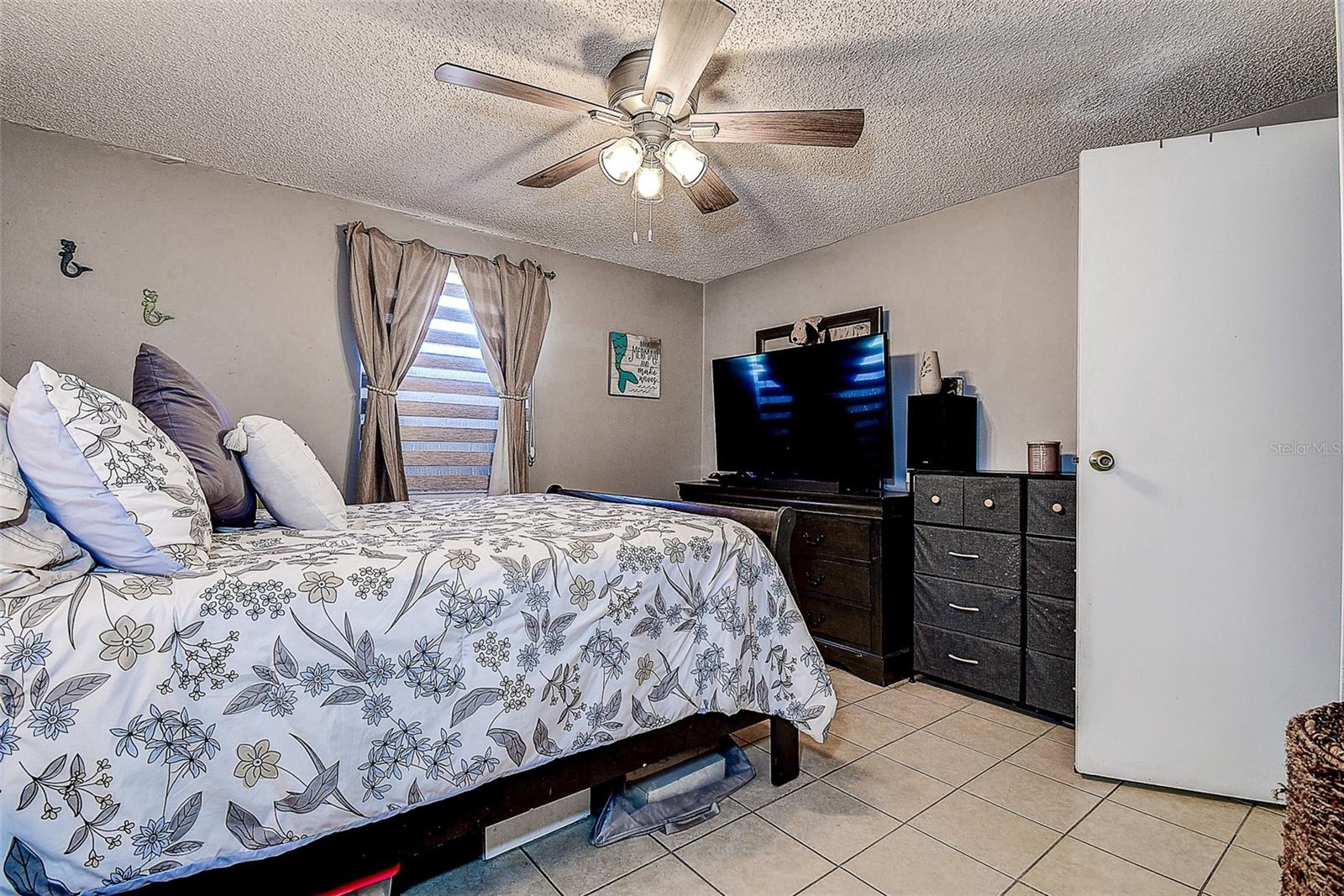 7101 CHANNELSIDE LN N, PINELLAS PARK, FL, 33781