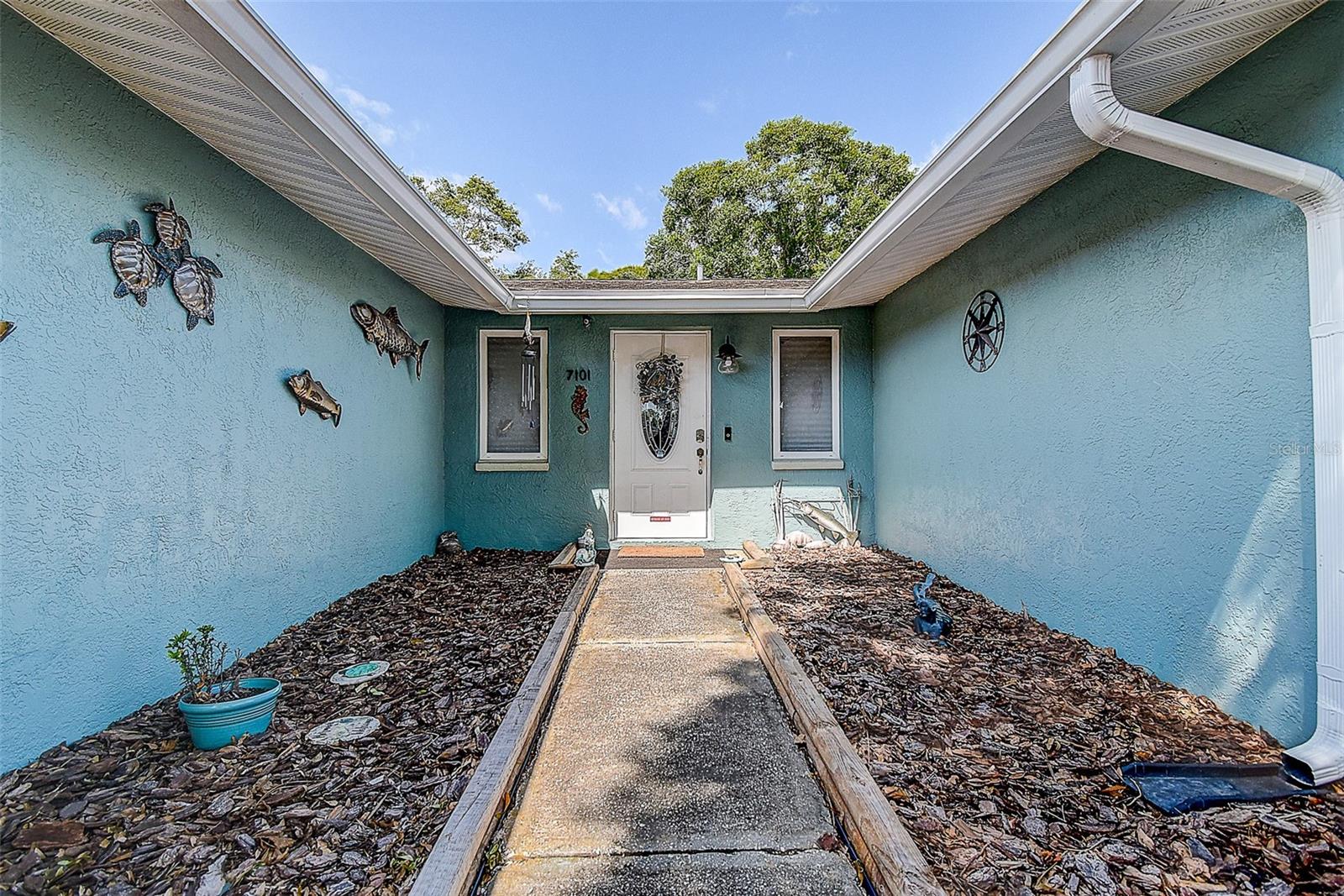 7101 CHANNELSIDE LN N, PINELLAS PARK, FL, 33781