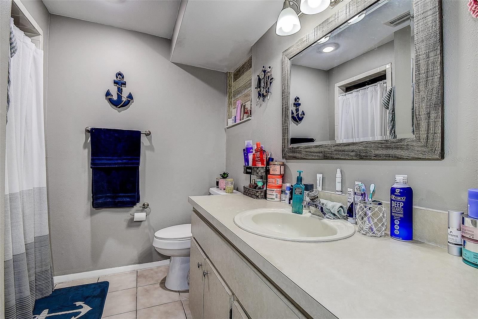 7101 CHANNELSIDE LN N, PINELLAS PARK, FL, 33781