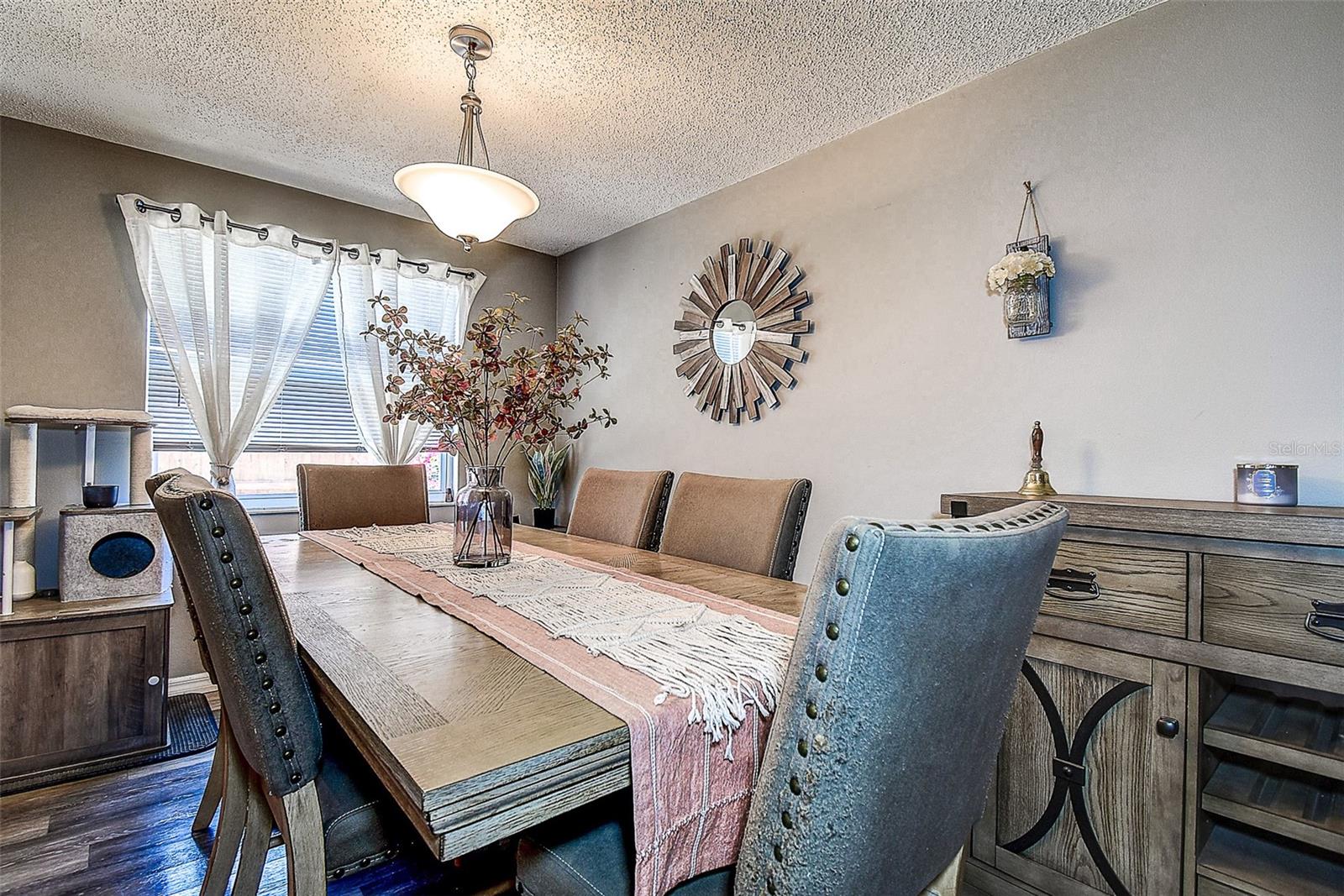7101 CHANNELSIDE LN N, PINELLAS PARK, FL, 33781
