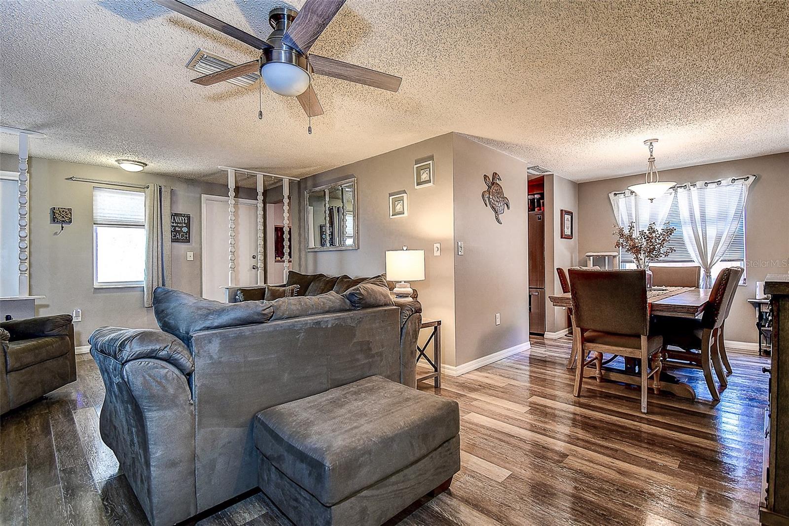 7101 CHANNELSIDE LN N, PINELLAS PARK, FL, 33781