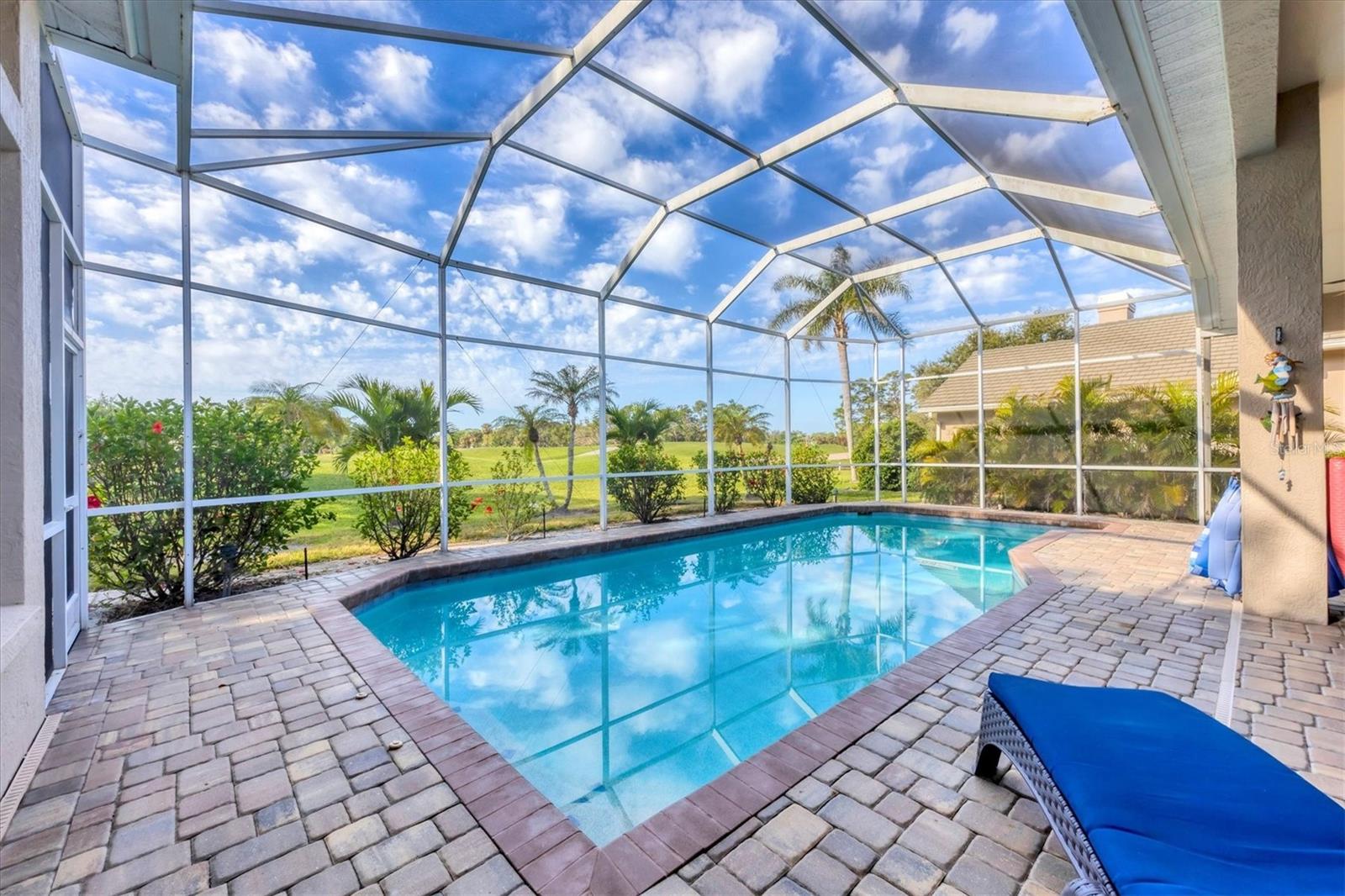 2020 CALUSA LAKES BLVD, NOKOMIS, FL, 34275