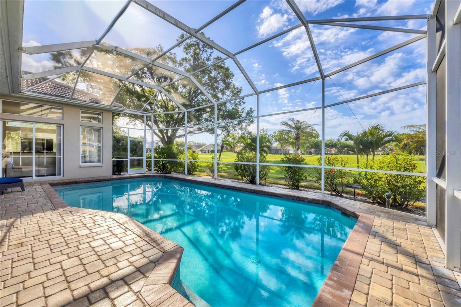 2020 CALUSA LAKES BLVD, NOKOMIS, FL, 34275
