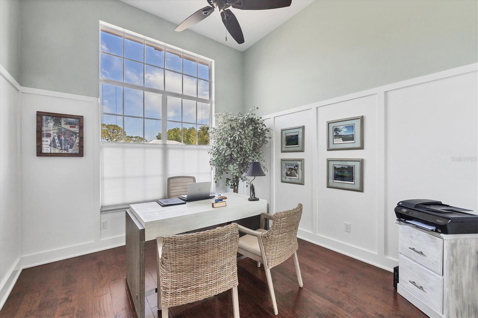 2020 CALUSA LAKES BLVD, NOKOMIS, FL, 34275