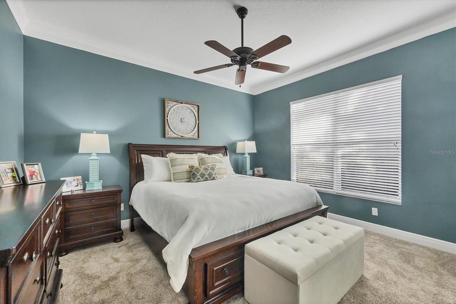 2020 CALUSA LAKES BLVD, NOKOMIS, FL, 34275