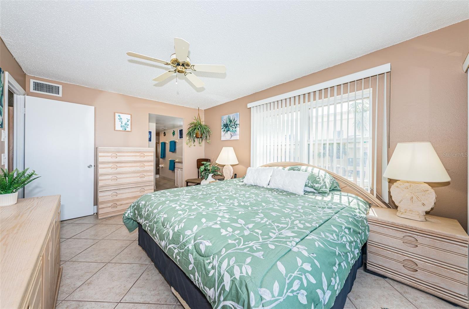13000 GULF BLVD #109, MADEIRA BEACH, FL, 33708