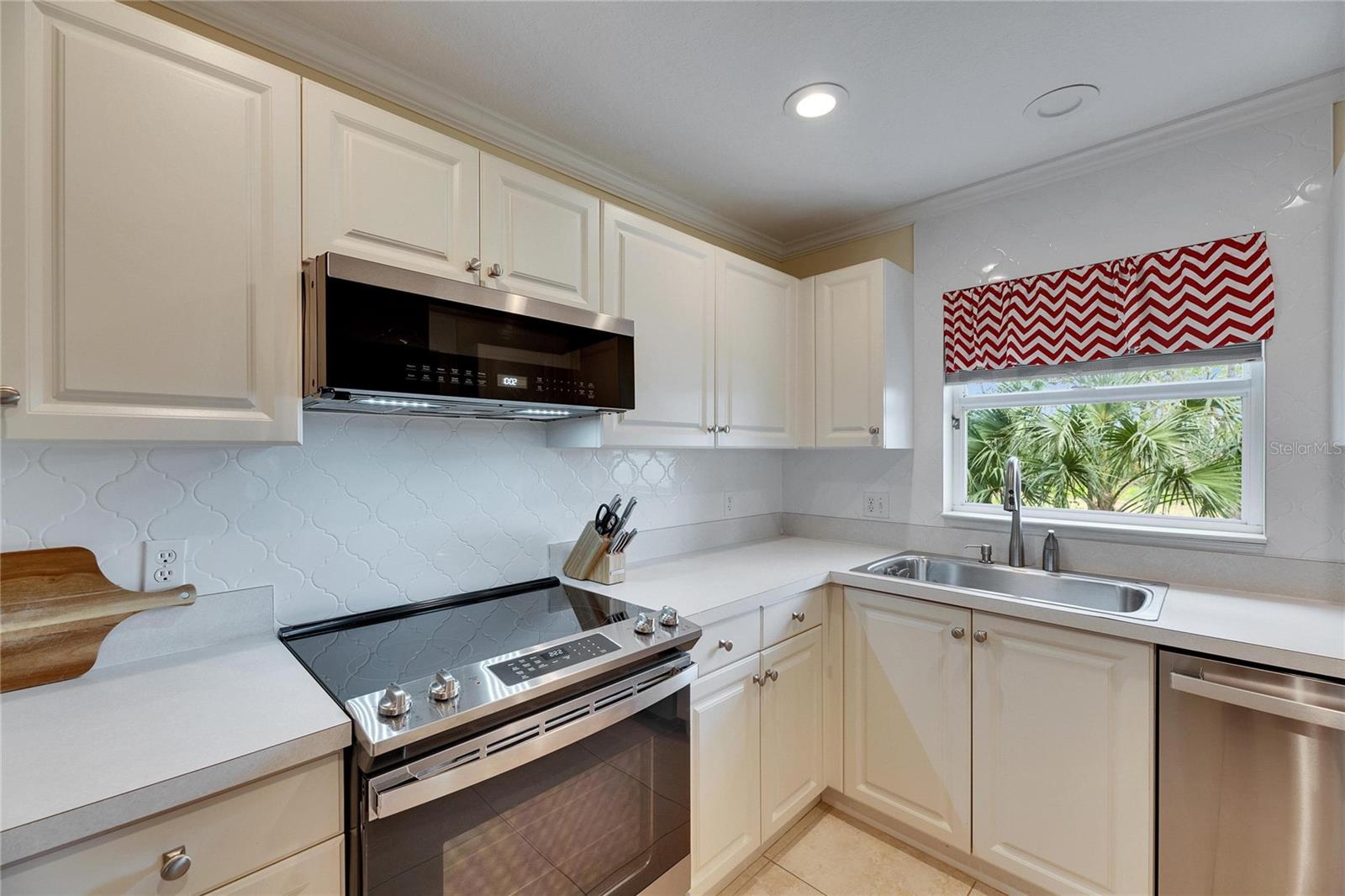 367 BOBBY JONES RD #367, SARASOTA, FL, 34232