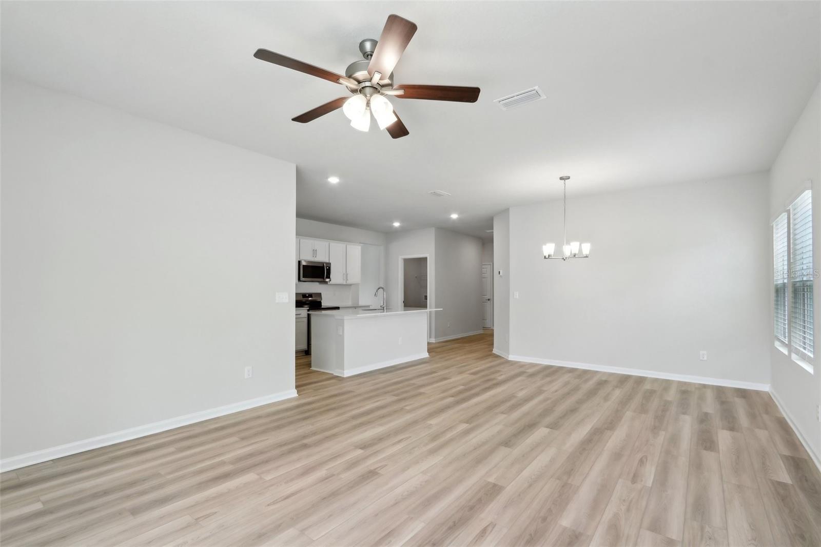 96 UNIVERSAL TRL, PALM COAST, FL, 32164