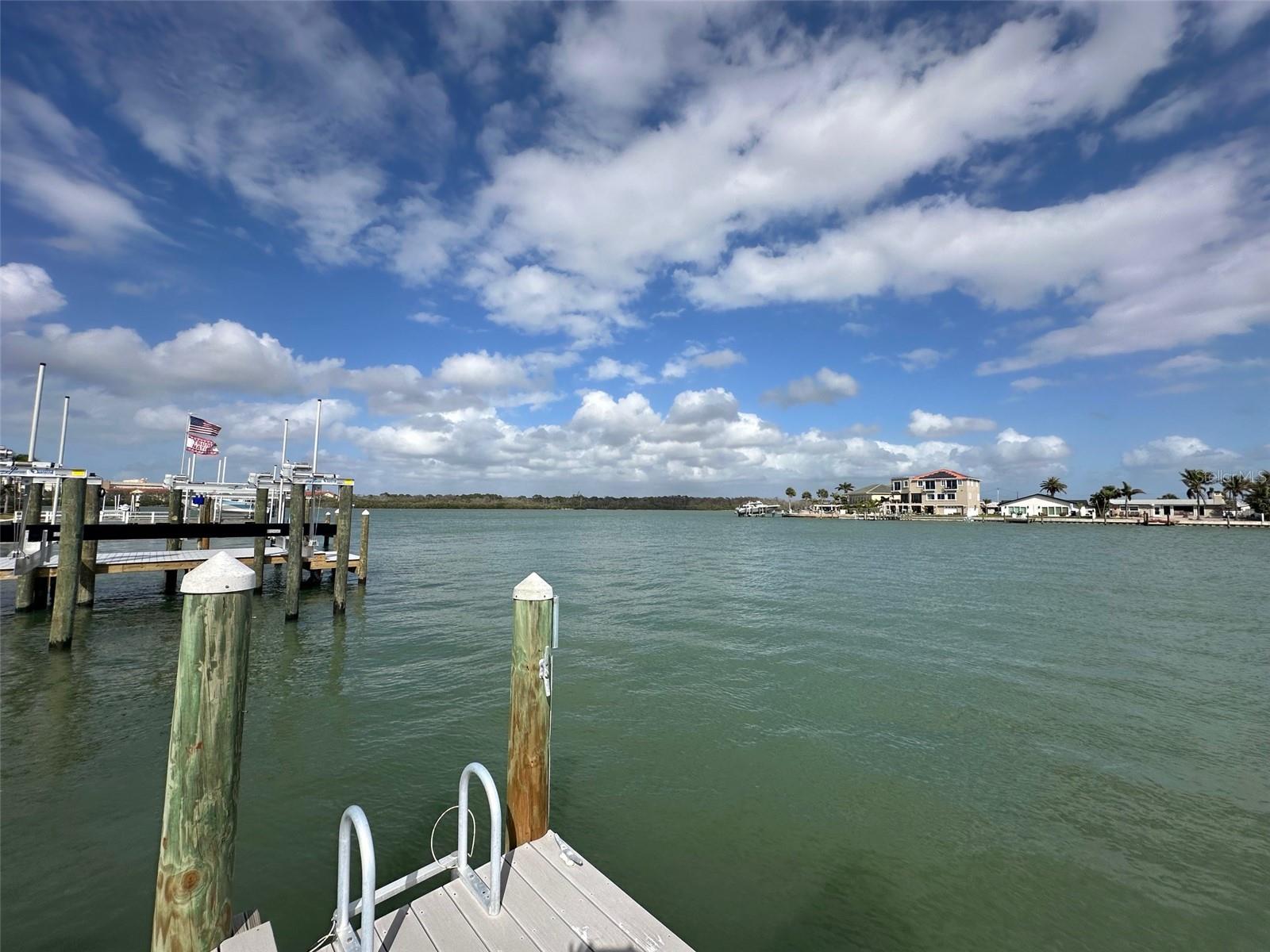 575 CRYSTAL DR, MADEIRA BEACH, FL, 33708