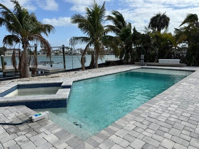 575 CRYSTAL DR, MADEIRA BEACH, FL, 33708