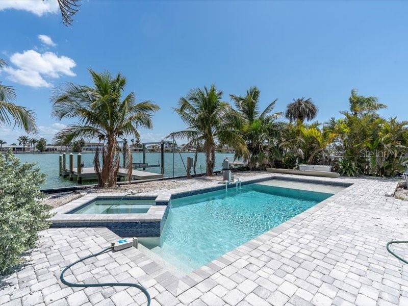 575 CRYSTAL DR, MADEIRA BEACH, FL, 33708