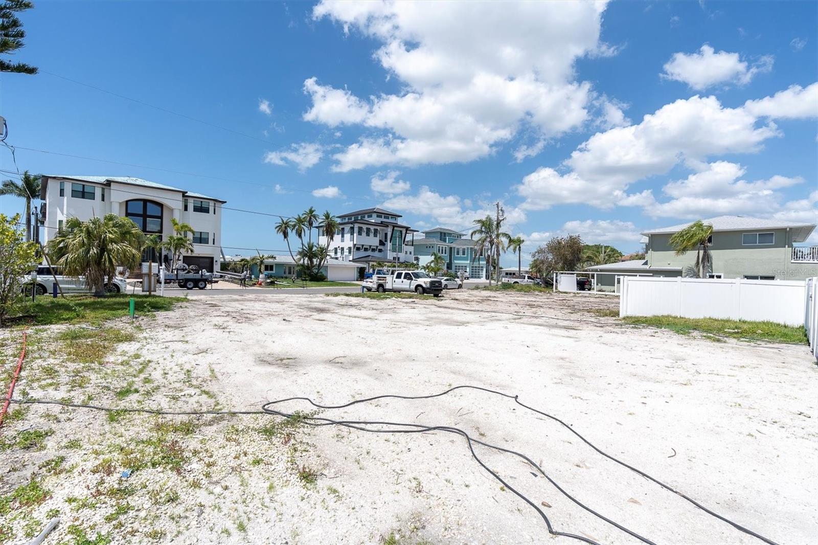 575 CRYSTAL DR, MADEIRA BEACH, FL, 33708