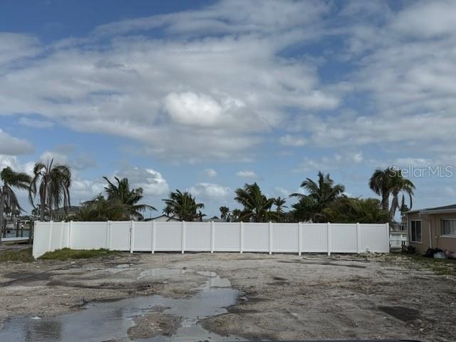 575 CRYSTAL DR, MADEIRA BEACH, FL, 33708
