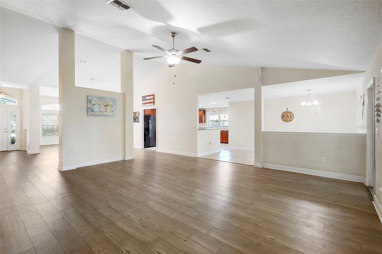 2301 ANGEL FISH LOOP, LEESBURG, FL, 34748