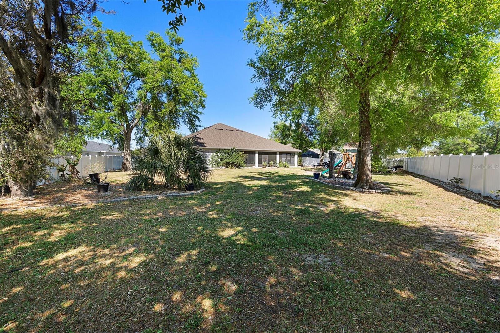 2301 ANGEL FISH LOOP, LEESBURG, FL, 34748
