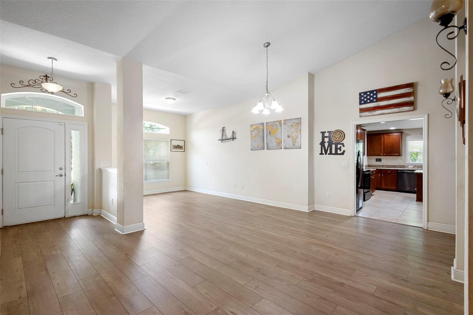 2301 ANGEL FISH LOOP, LEESBURG, FL, 34748