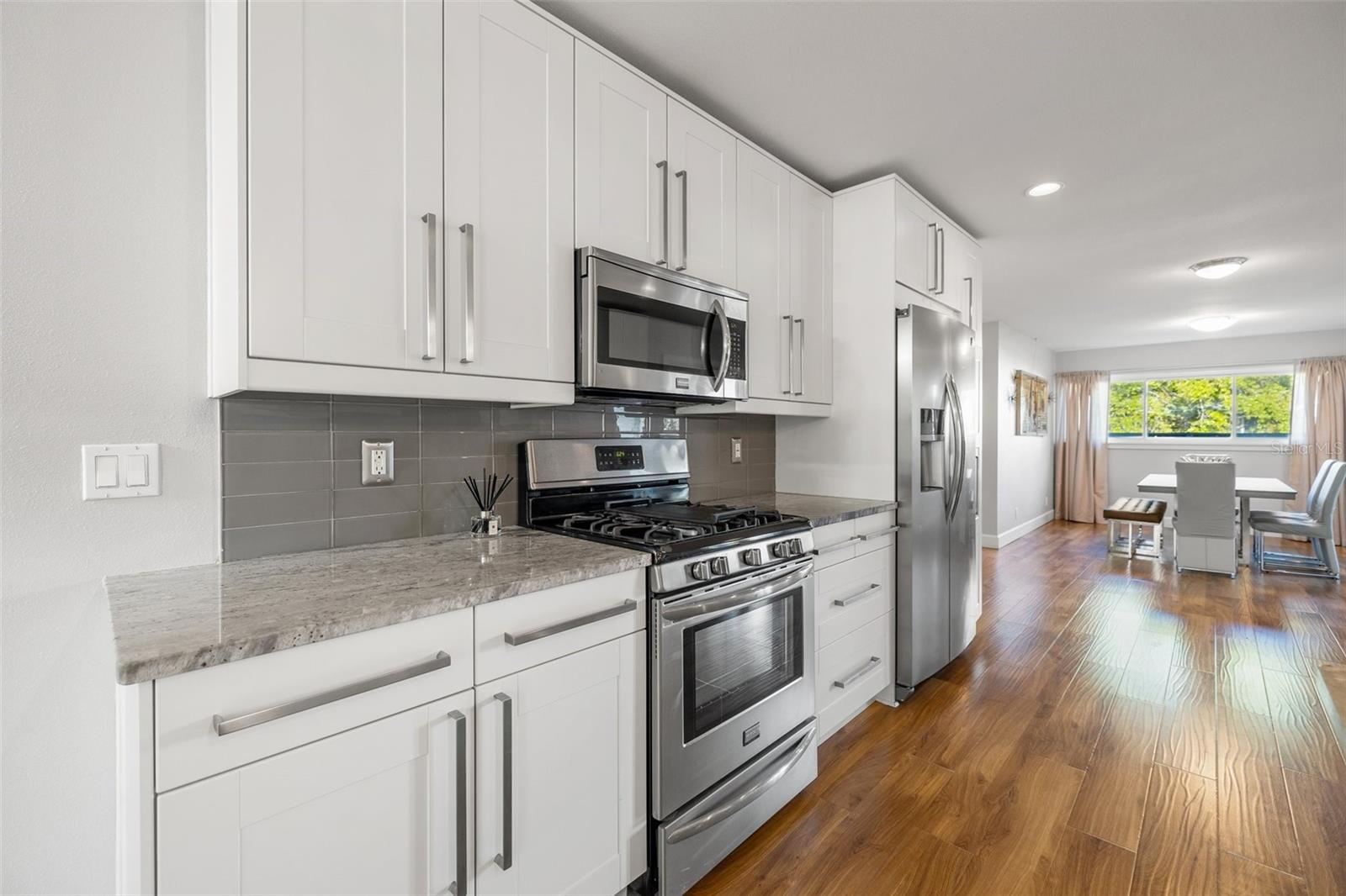 7200 3RD AVE N, ST PETERSBURG, FL, 33710