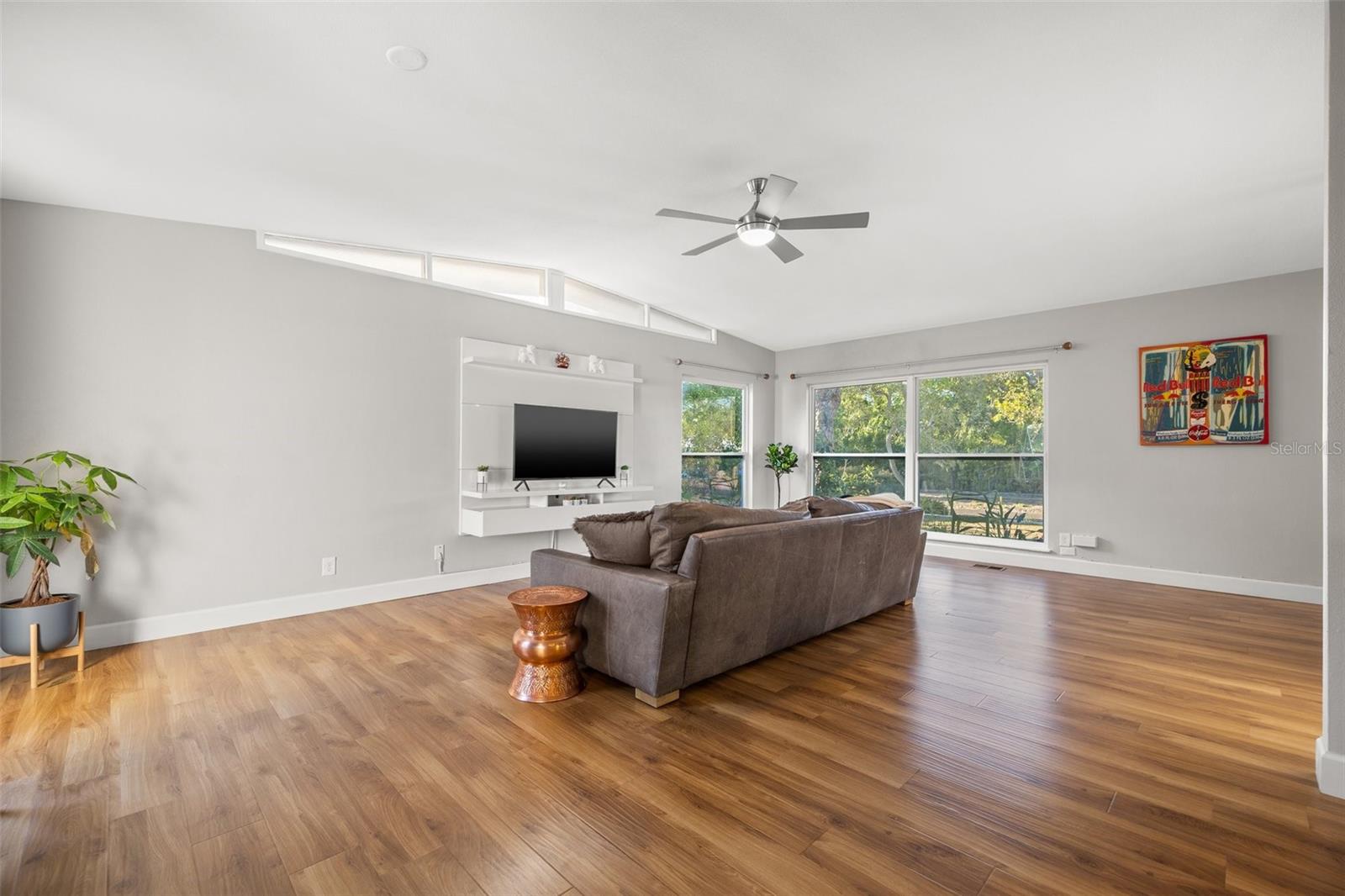 7200 3RD AVE N, ST PETERSBURG, FL, 33710