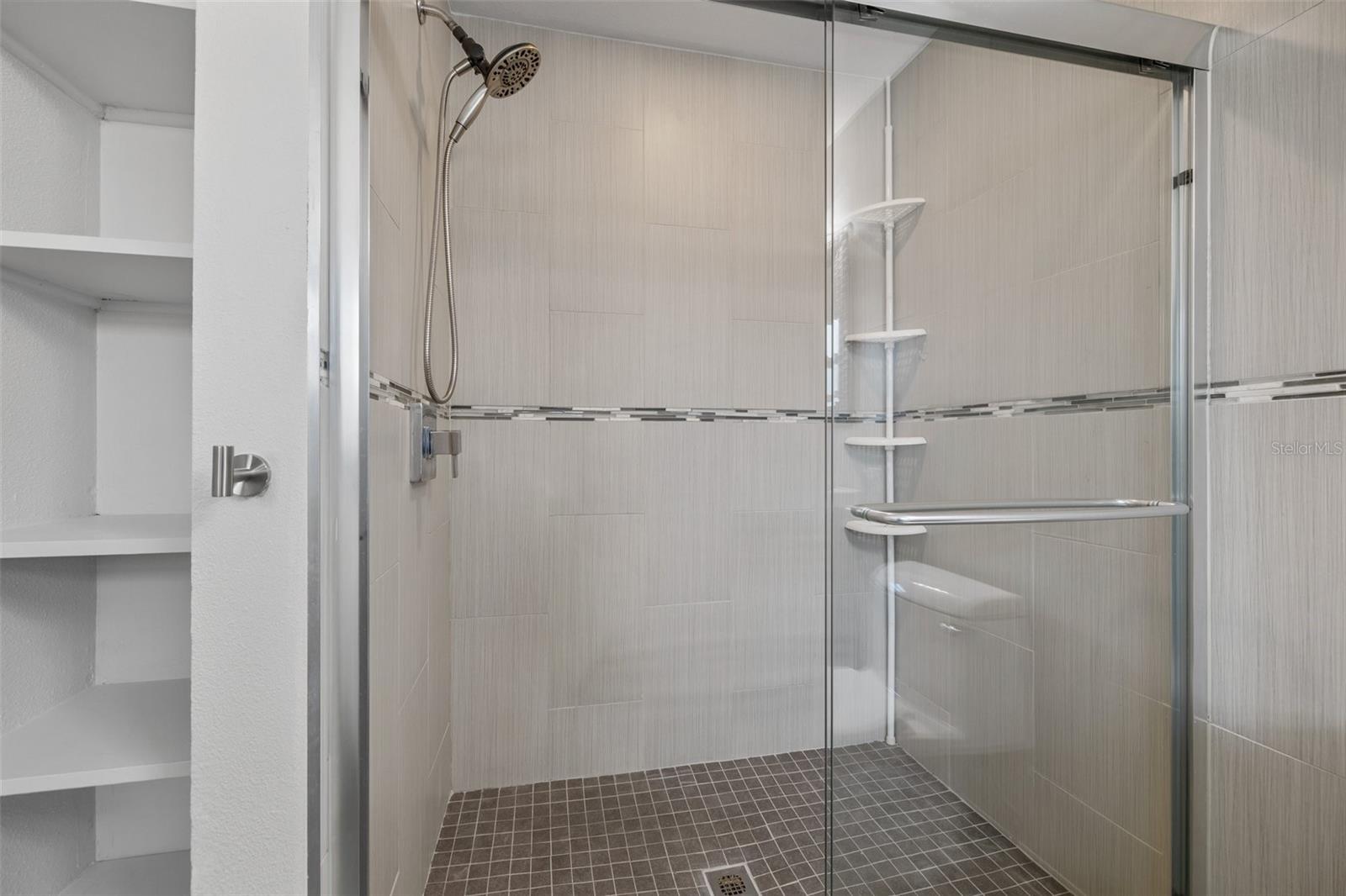 7200 3RD AVE N, ST PETERSBURG, FL, 33710