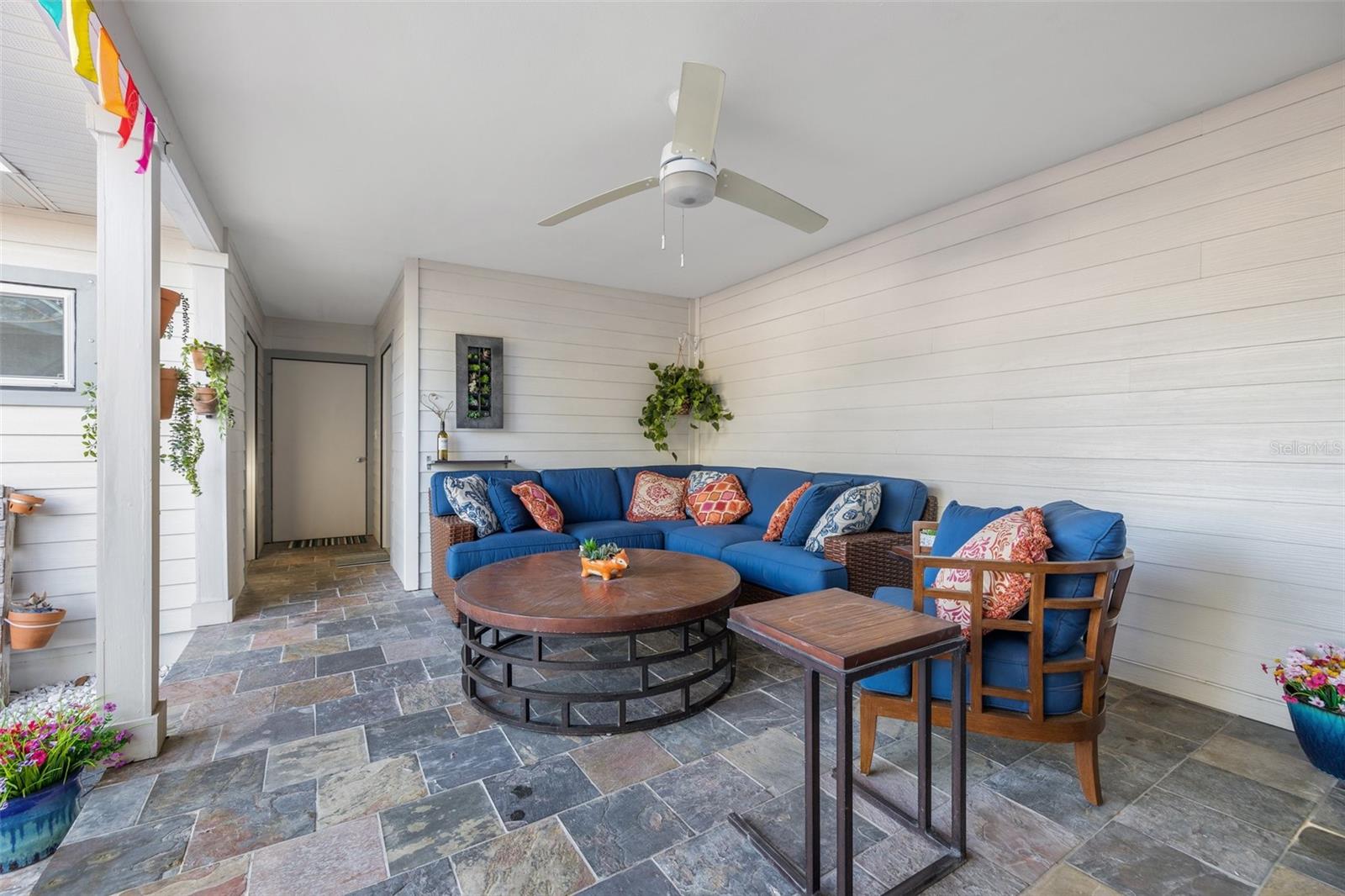 7200 3RD AVE N, ST PETERSBURG, FL, 33710
