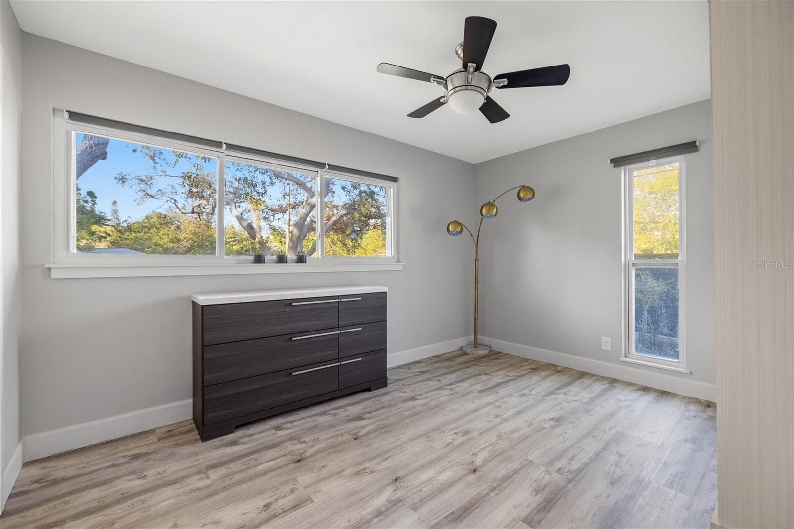 7200 3RD AVE N, ST PETERSBURG, FL, 33710