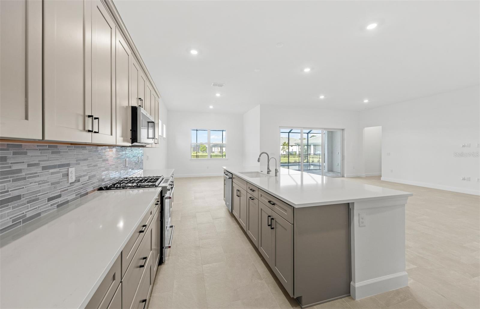 27509 GULF DUNE DR, ENGLEWOOD, FL, 34223