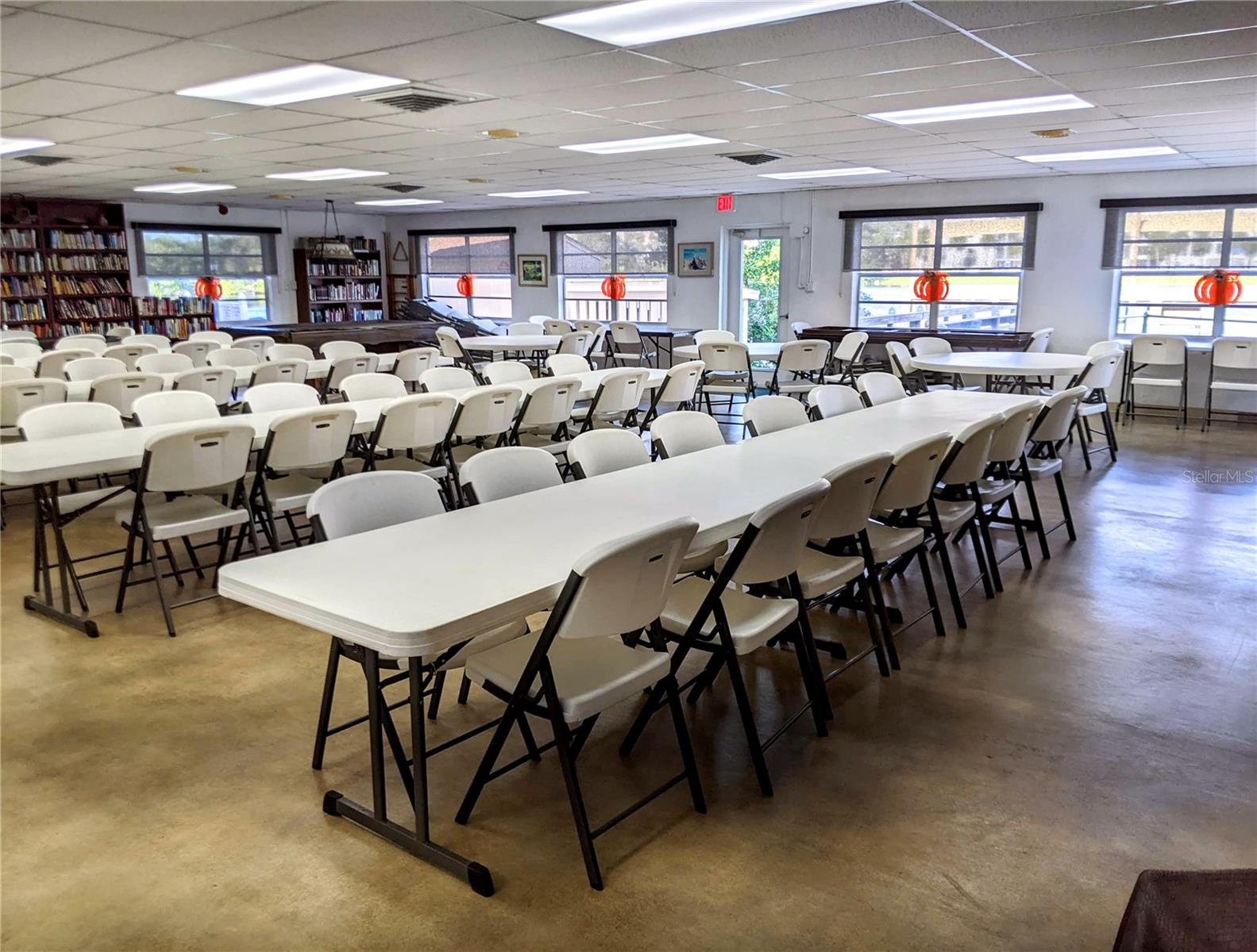 3660 LAKE BAYSHORE DR #K-321, BRADENTON, FL, 34205