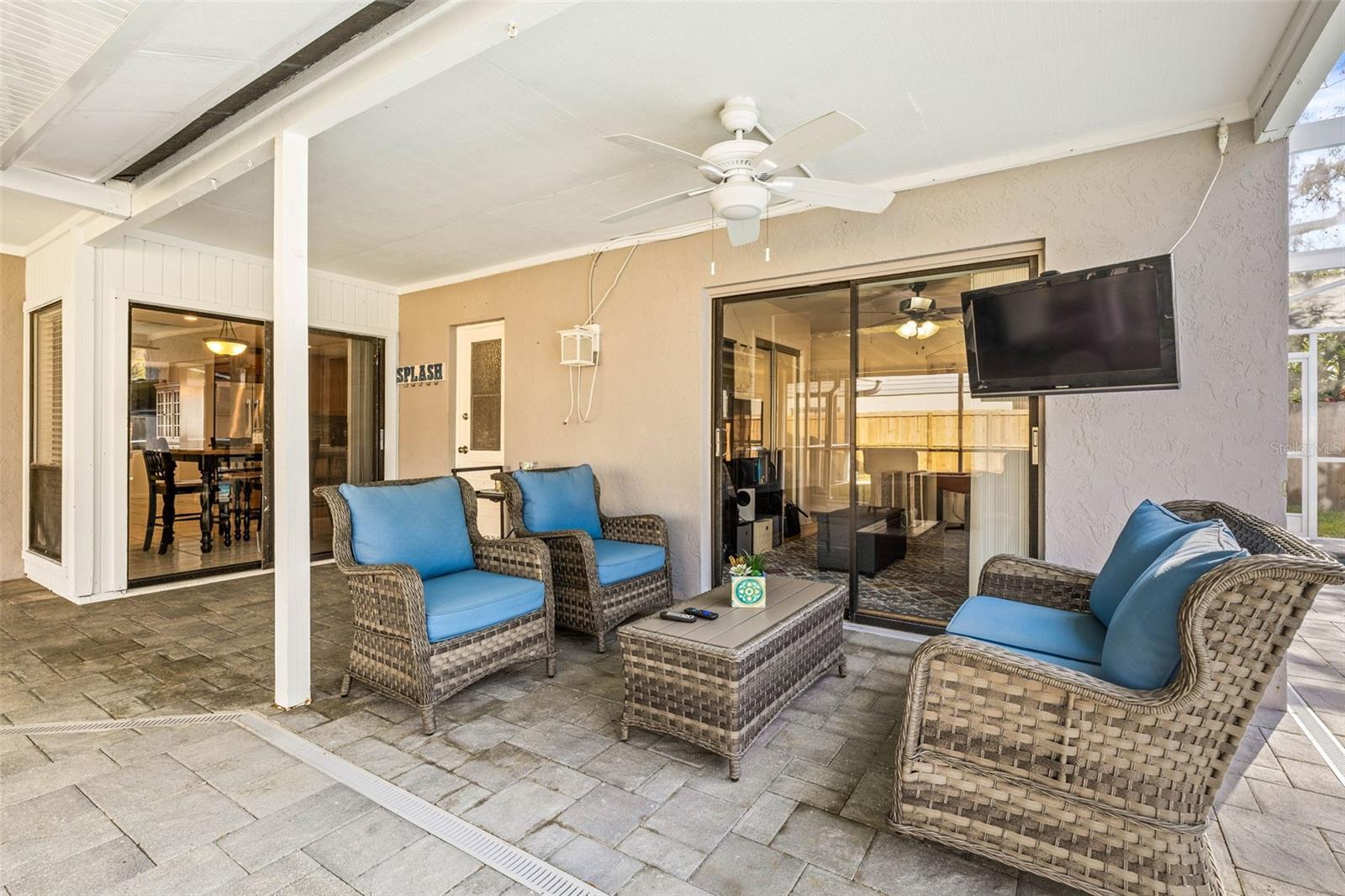 6105 RAIN BRIAR CT, TEMPLE TERRACE, FL, 33617