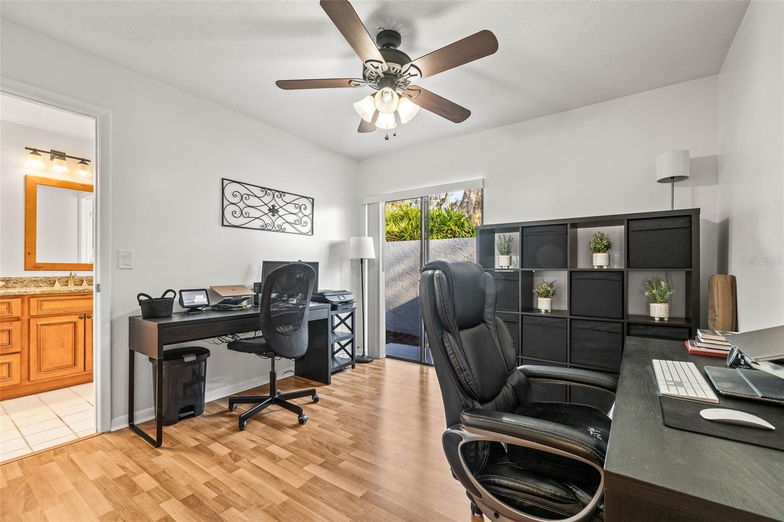 6105 RAIN BRIAR CT, TEMPLE TERRACE, FL, 33617