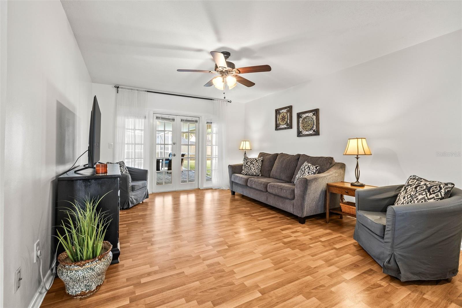 6105 RAIN BRIAR CT, TEMPLE TERRACE, FL, 33617