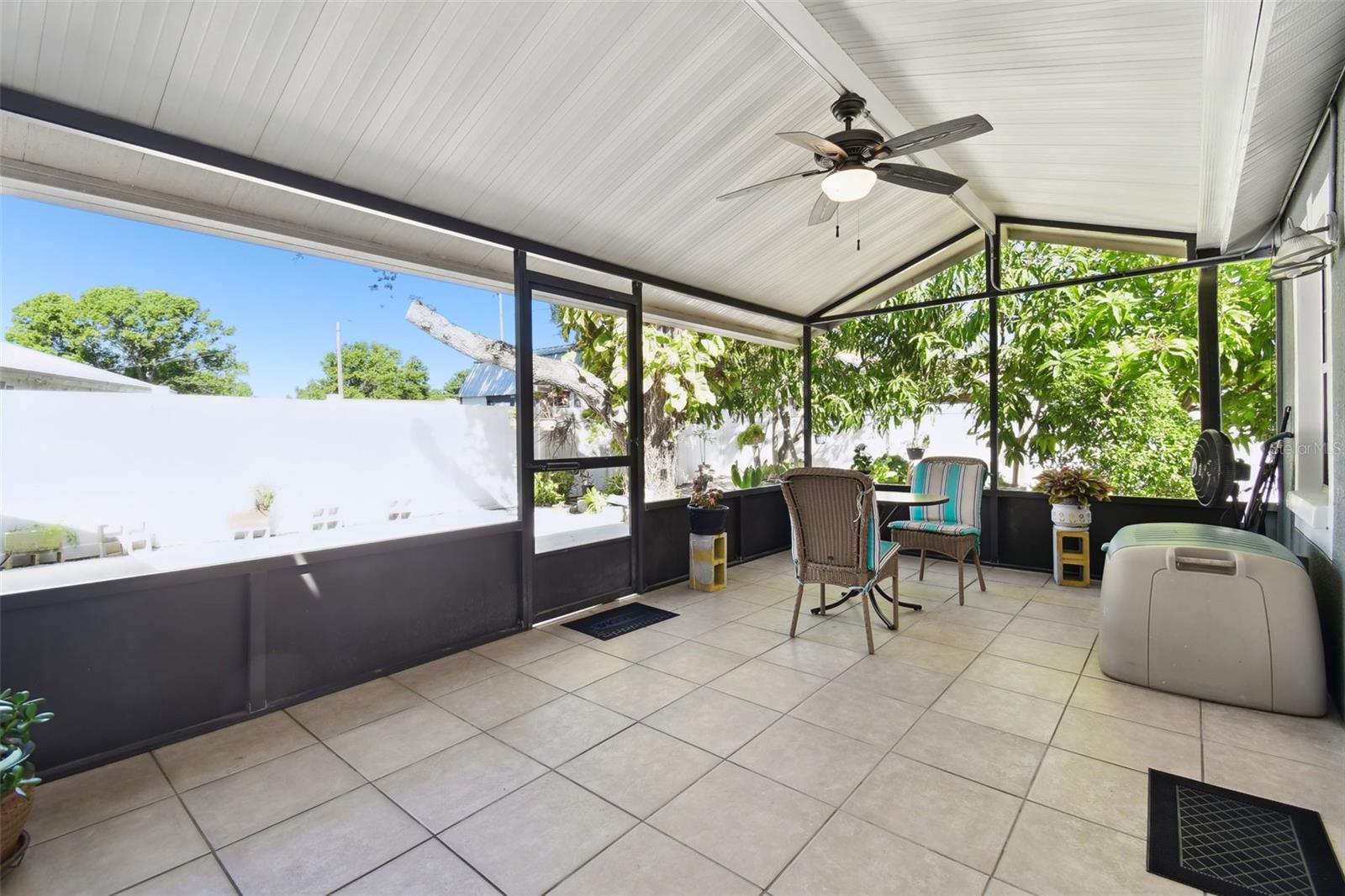 4111 W LEILA AVE, TAMPA, FL, 33616