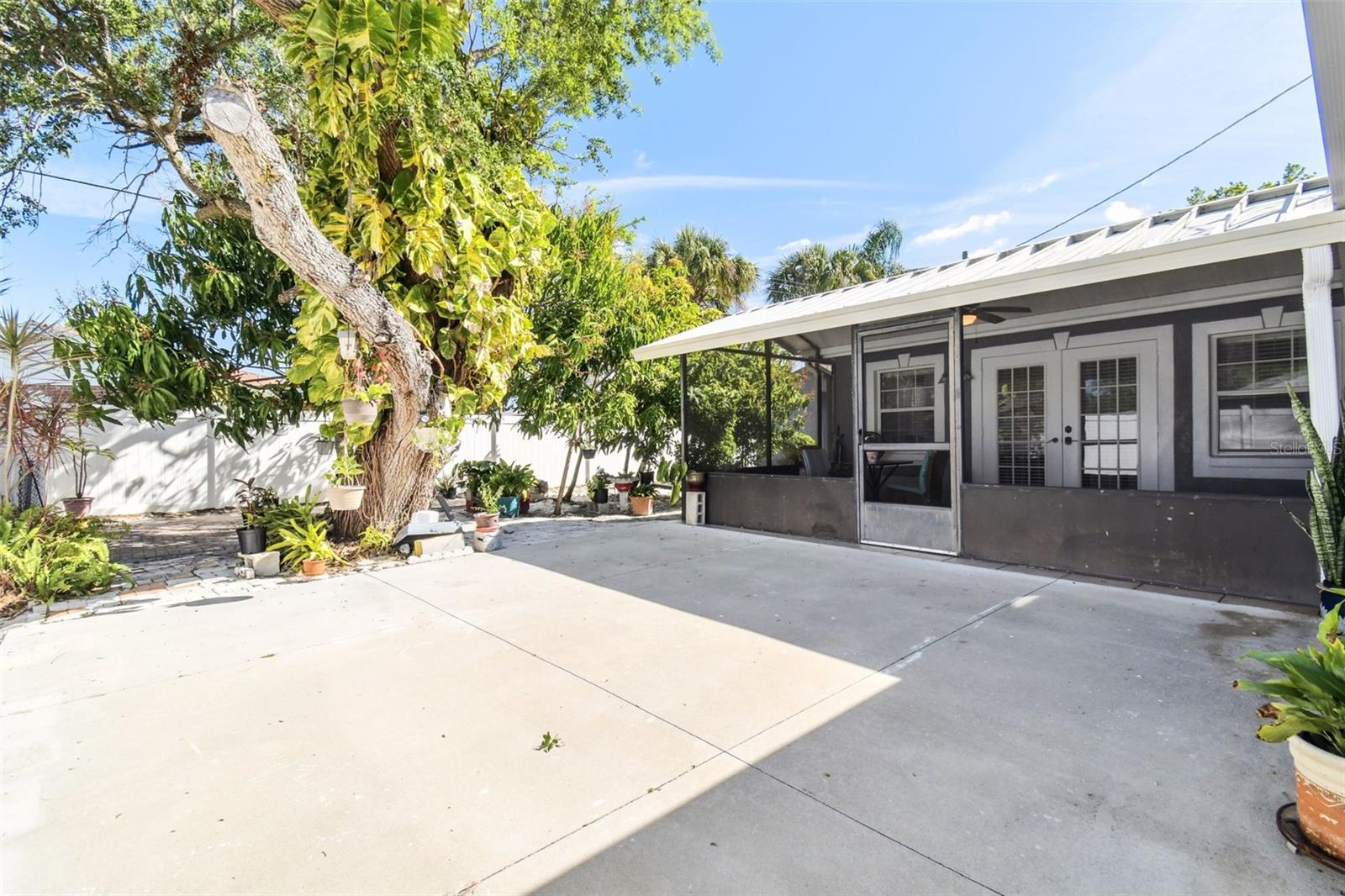 4111 W LEILA AVE, TAMPA, FL, 33616