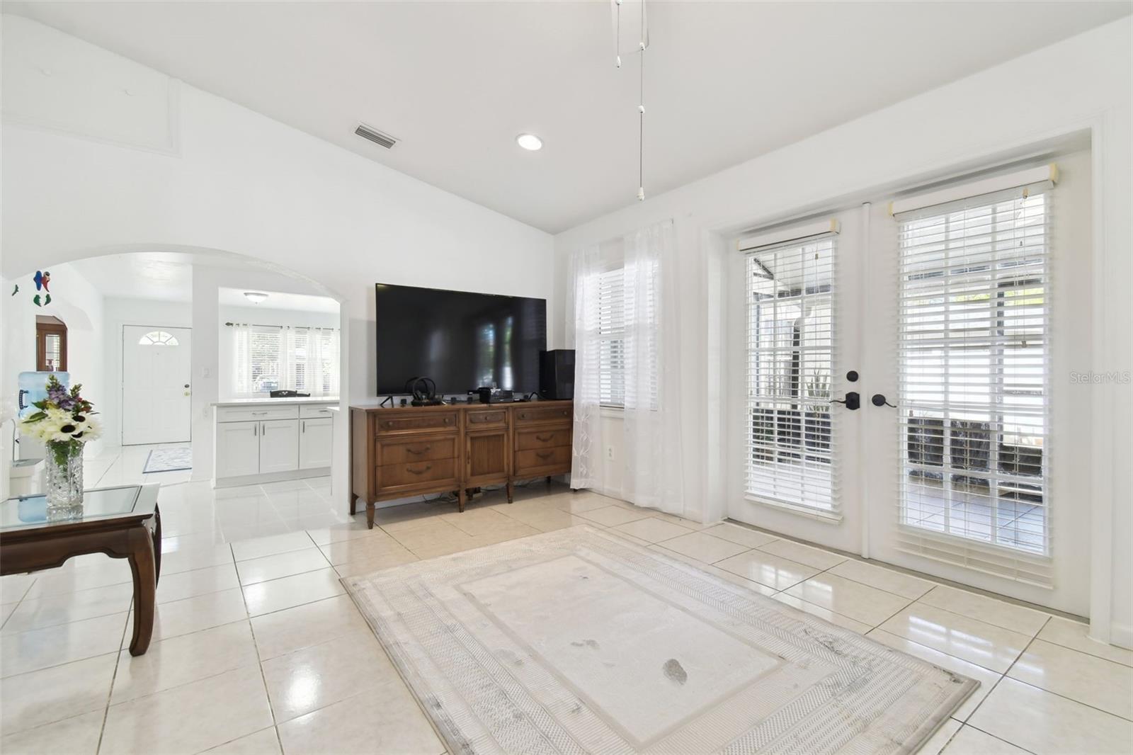 4111 W LEILA AVE, TAMPA, FL, 33616