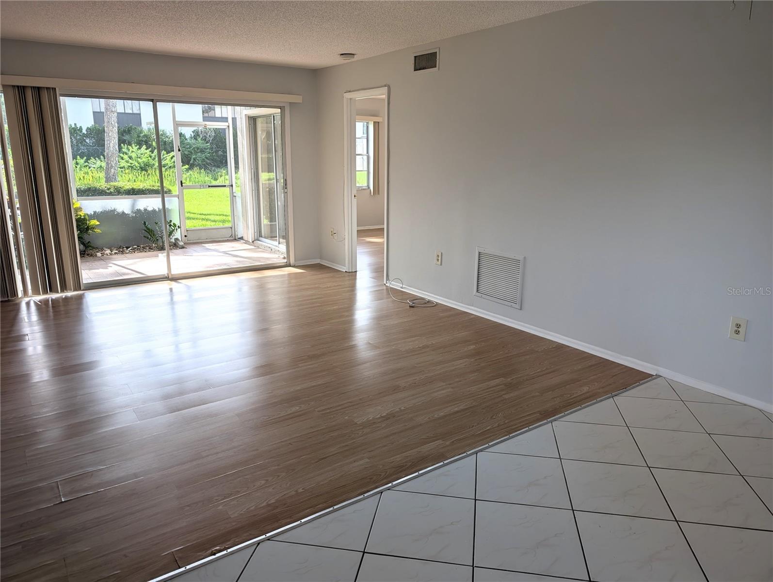 5775 SUMMER SIDE LN #2A, SARASOTA, FL, 34231