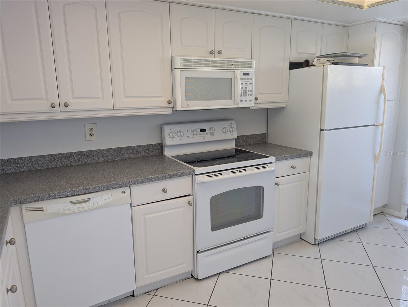 5775 SUMMER SIDE LN #2A, SARASOTA, FL, 34231