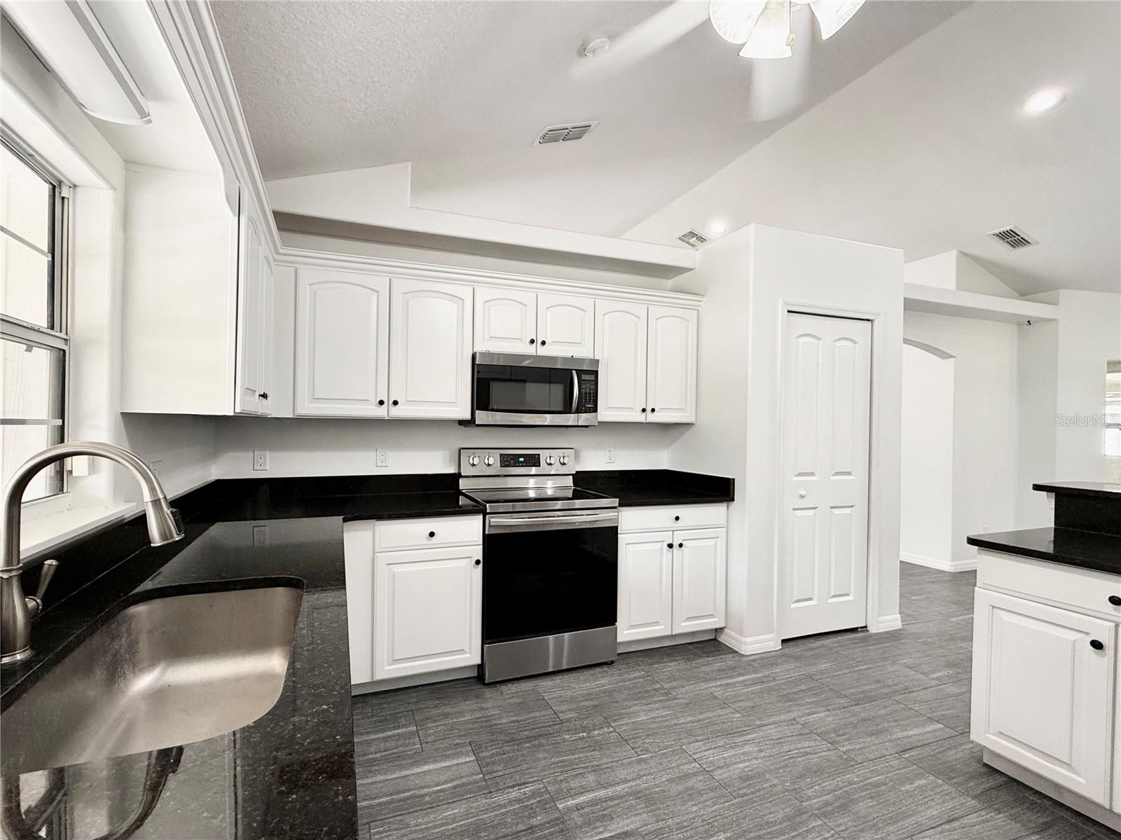 42836 ROYAL TRAILS RD, EUSTIS, FL, 32736