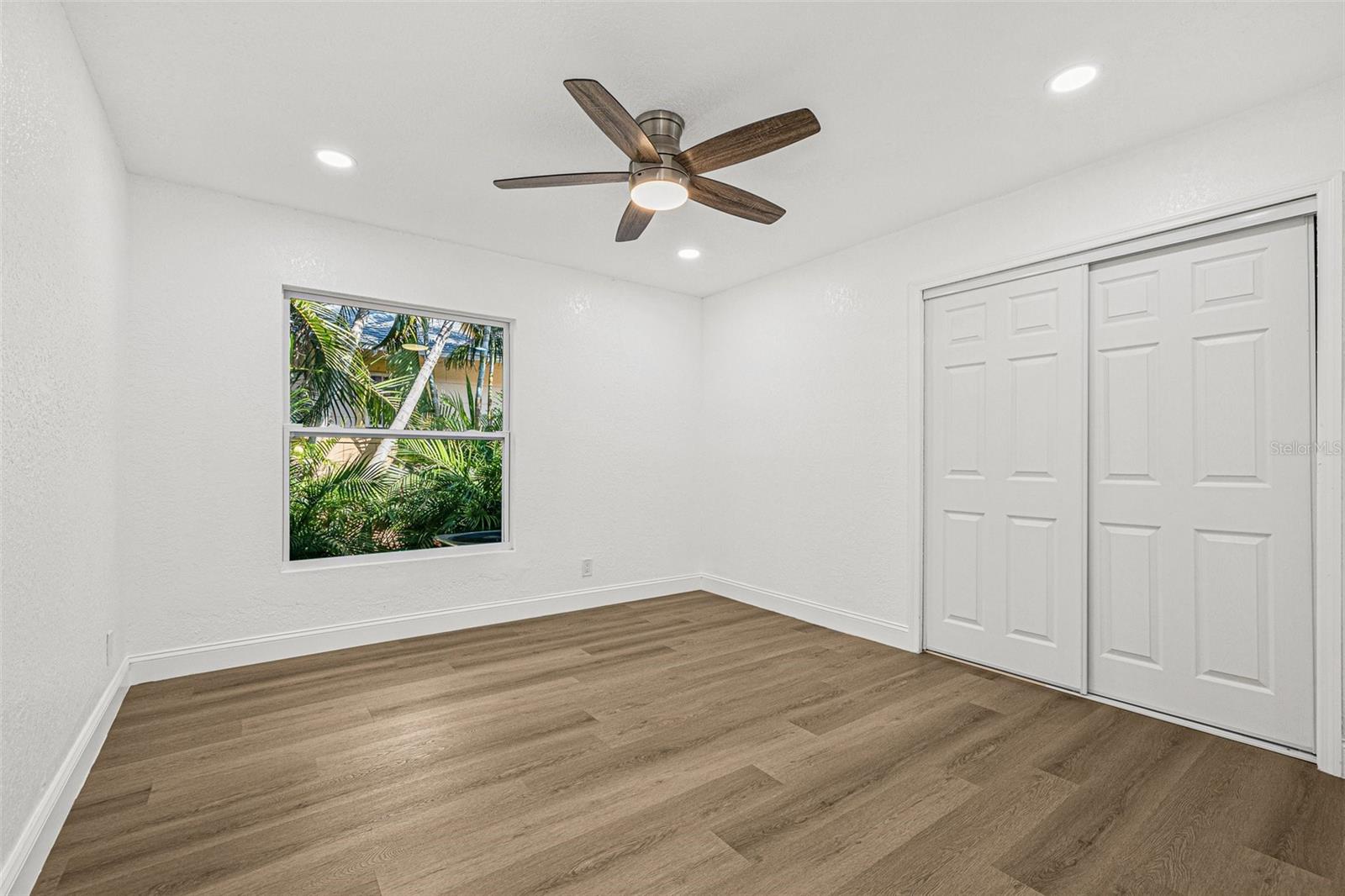 2328 DARTMOUTH AVE N, ST PETERSBURG, FL, 33713