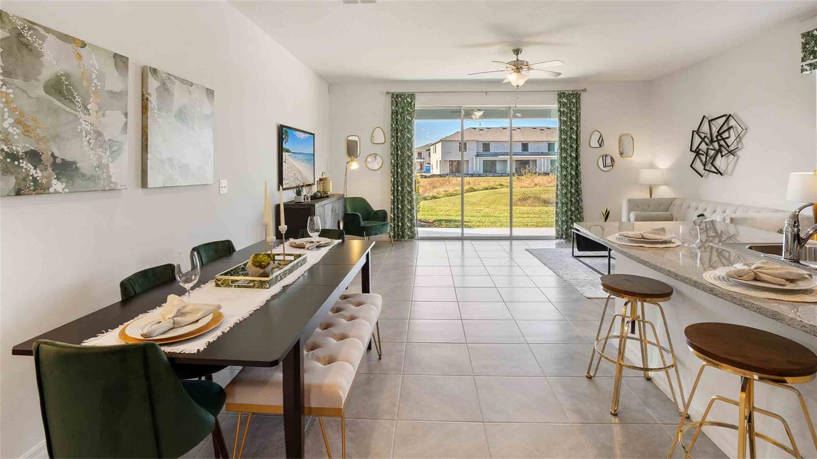 516 MANGROVE SHADE CIR, APOLLO BEACH, FL, 33572