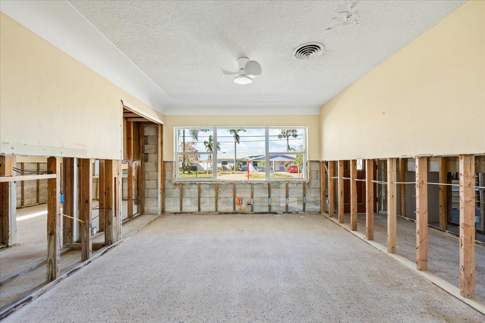 7870 CAUSEWAY BLVD S, ST PETERSBURG, FL, 33707