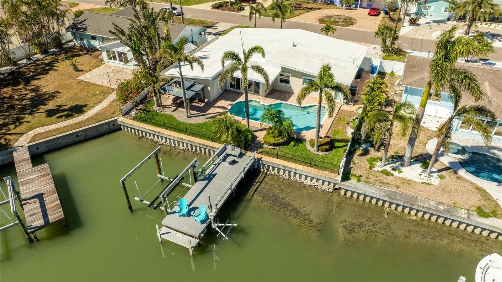 7870 CAUSEWAY BLVD S, ST PETERSBURG, FL, 33707