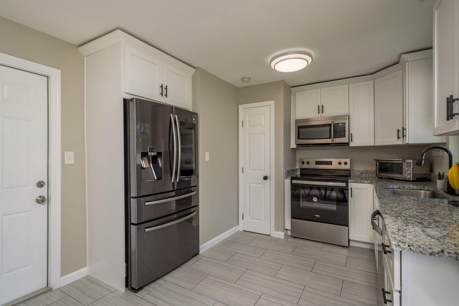 146 82ND AVE N, ST PETERSBURG, FL, 33702
