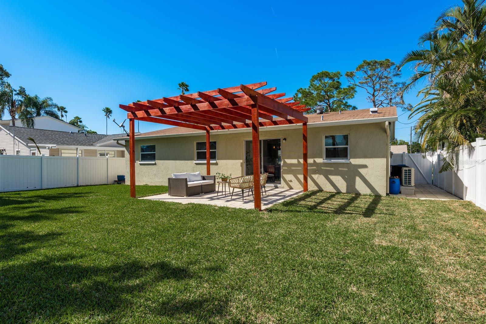 146 82ND AVE N, ST PETERSBURG, FL, 33702