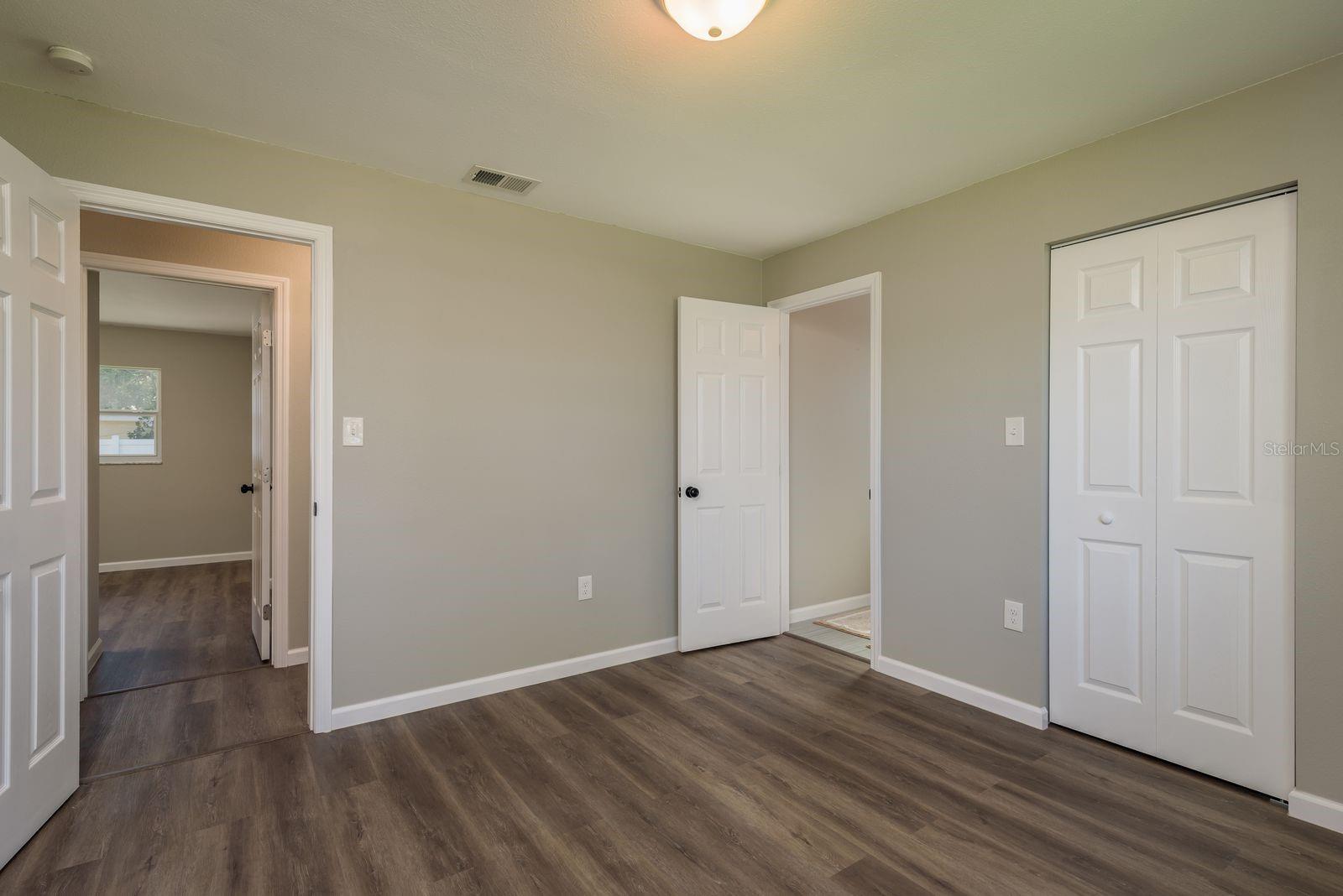 146 82ND AVE N, ST PETERSBURG, FL, 33702