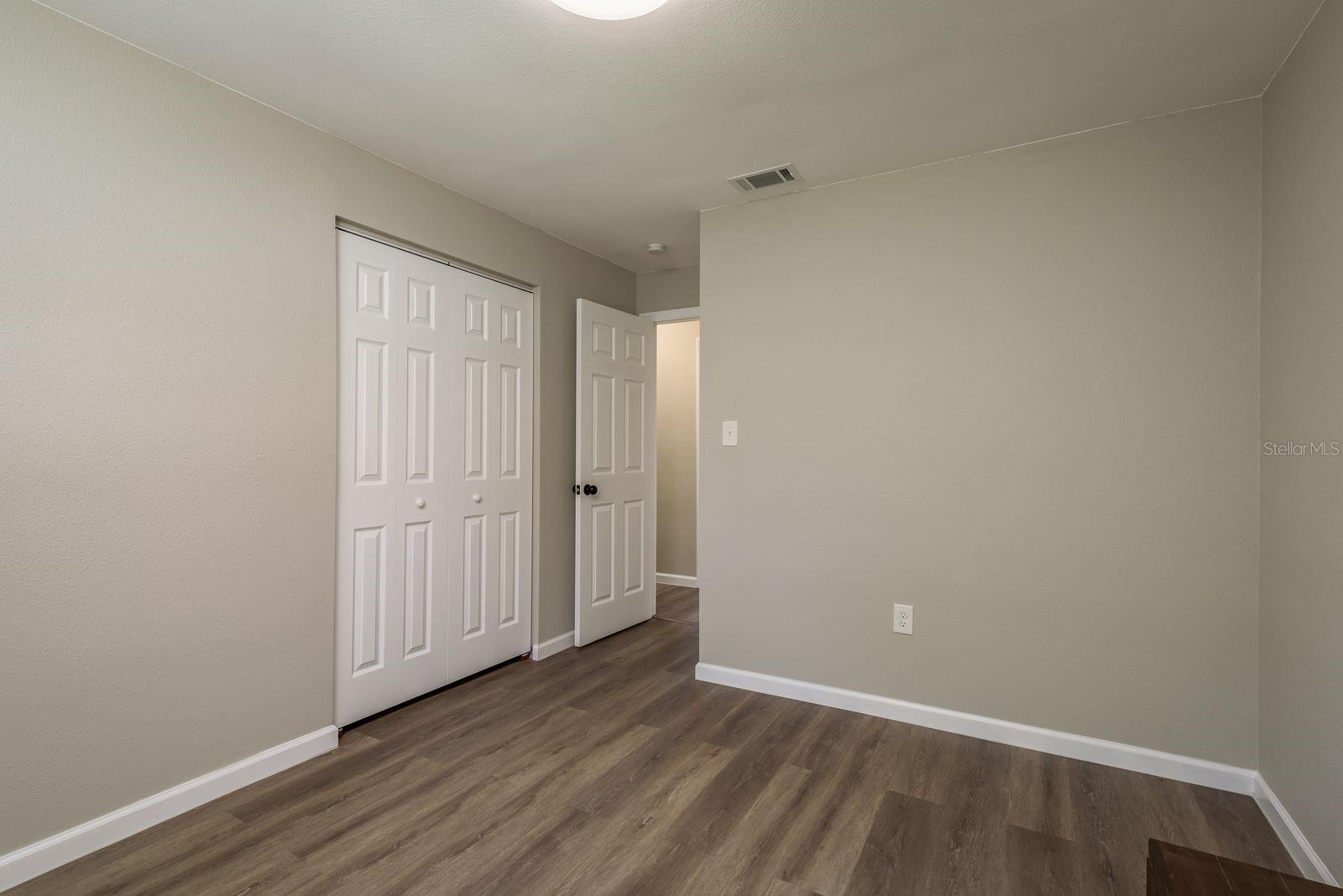 146 82ND AVE N, ST PETERSBURG, FL, 33702