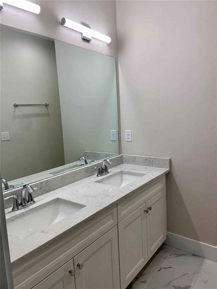 3126 W AZEELE ST #1, TAMPA, FL, 33609