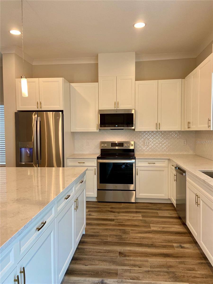 3126 W AZEELE ST #1, TAMPA, FL, 33609